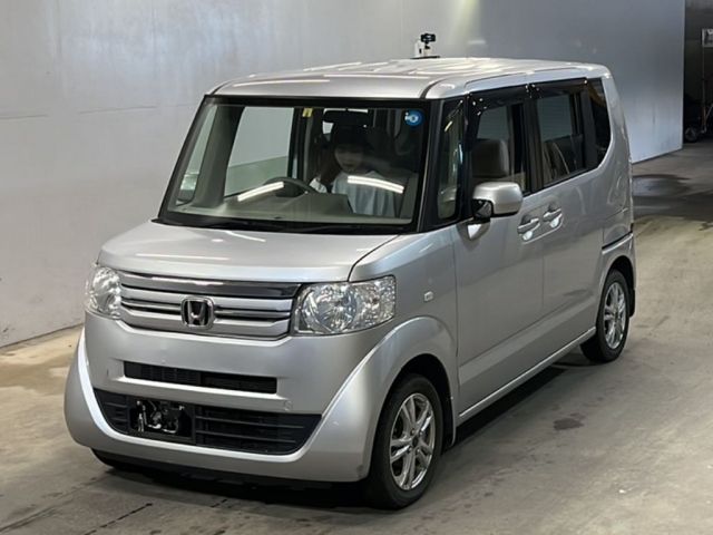 4267 Honda N box JF1 2016 г. (KCAA Fukuoka)